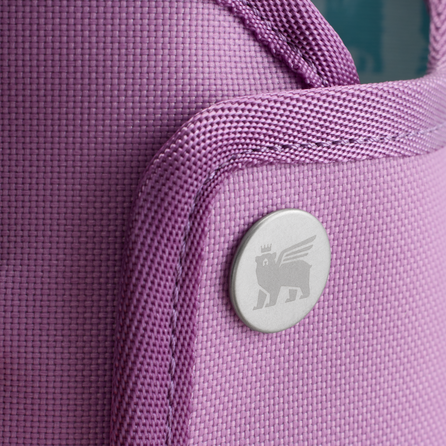 The All Day 40 OZ Quencher Carry-All XZ6